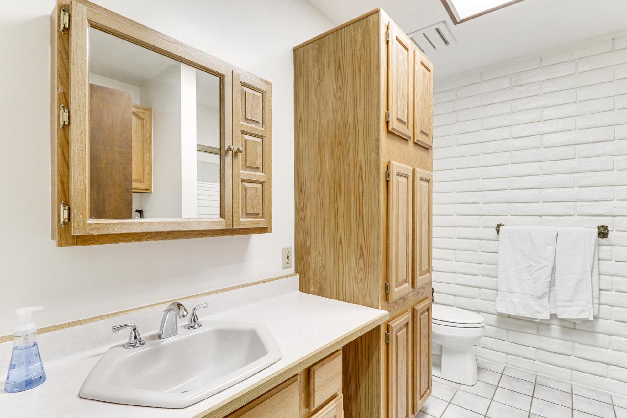 Flathead Lake Views Scenic And Spacious Retreat! بيجفورك المظهر الخارجي الصورة