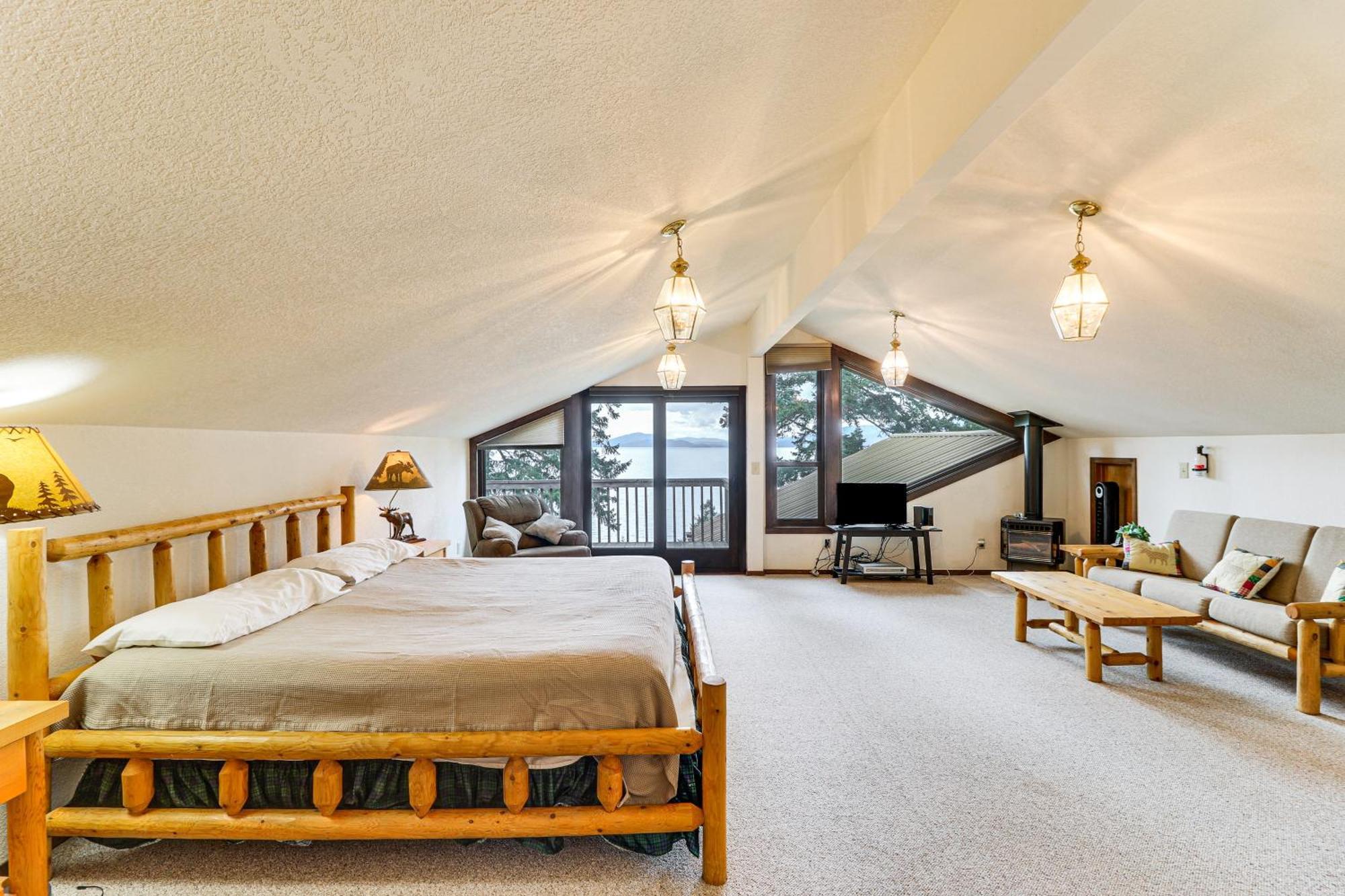 Flathead Lake Views Scenic And Spacious Retreat! بيجفورك المظهر الخارجي الصورة